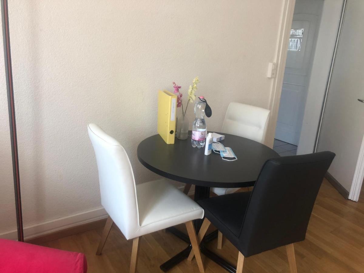 Garden Studio Apartment Zürichberg Buitenkant foto